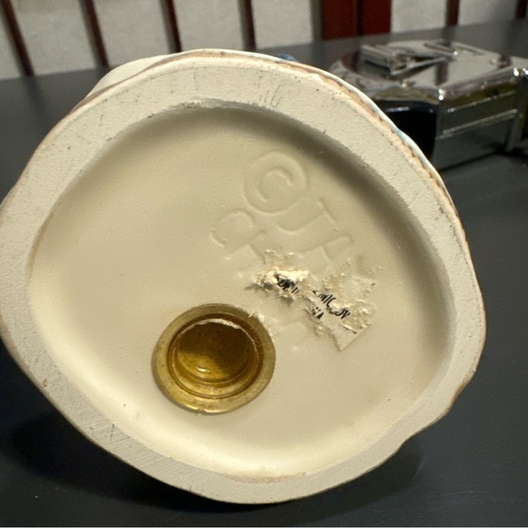 Vintage Santa salt and pepper shaker set - Picture 16 of 16